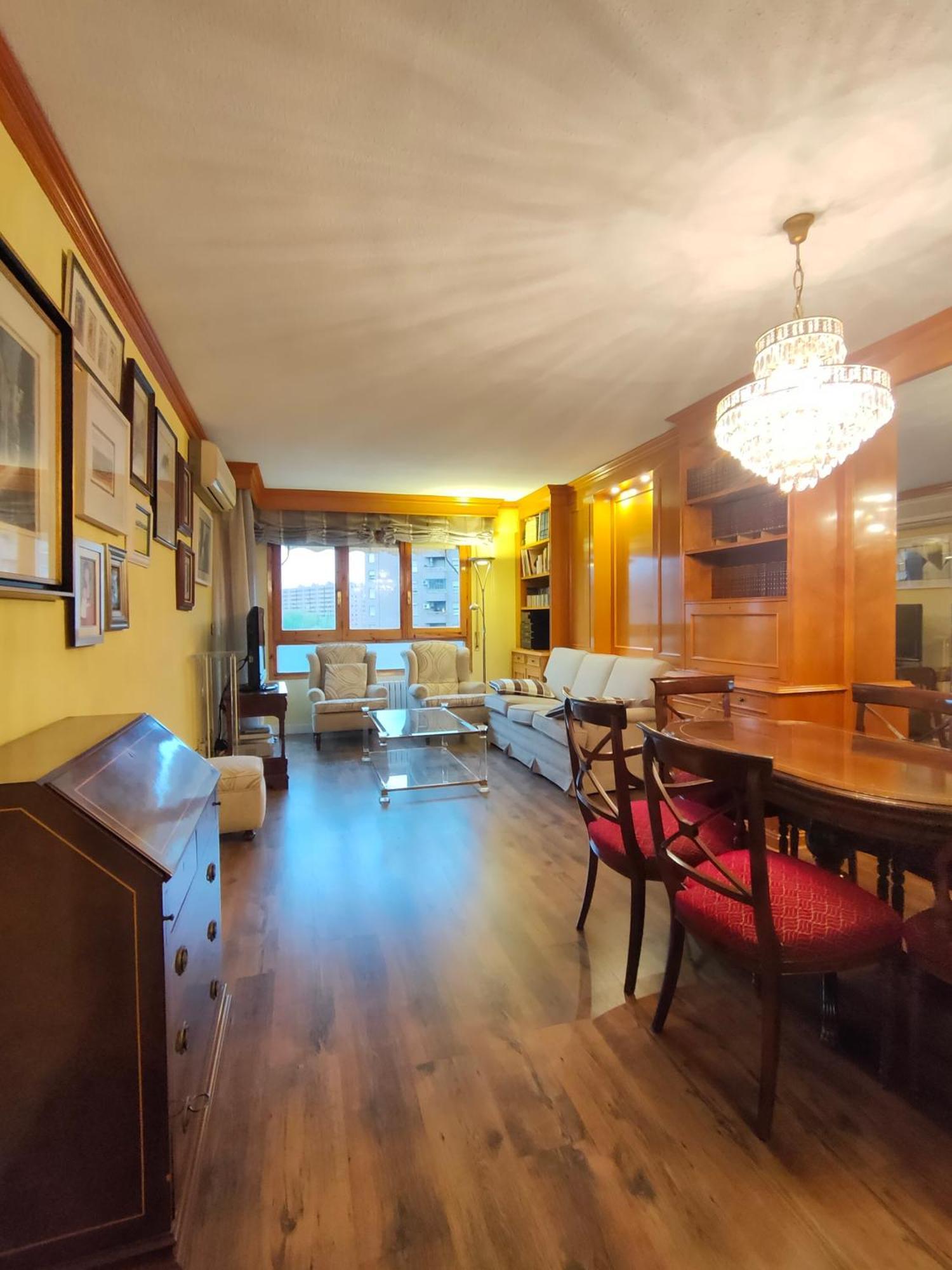La Elegancia Del Centro By Alogest Apartment ซาราโกซา ภายนอก รูปภาพ